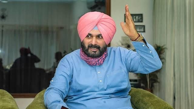 Navjot-Sidhu-again-made-a-big-ex