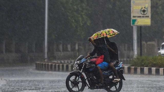 Continuous-rain-in-Punjab-issued