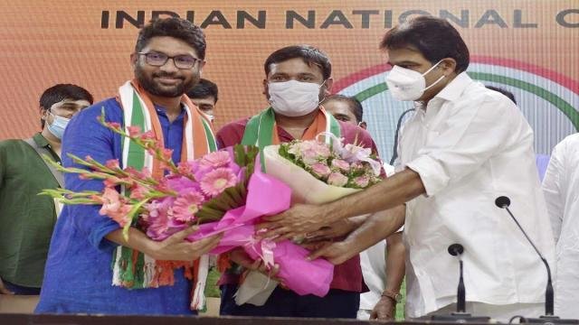 Kanhaiya-Kumar-and-Jignesh-Mevan