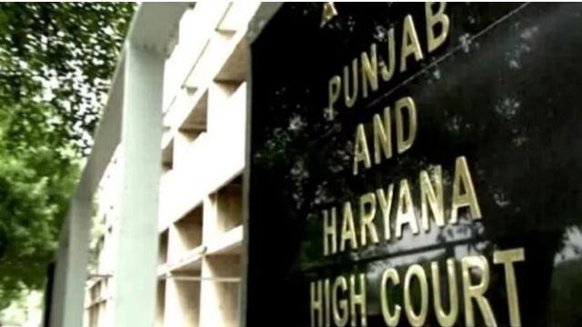 The-High-Court-issued-a-notice-d
