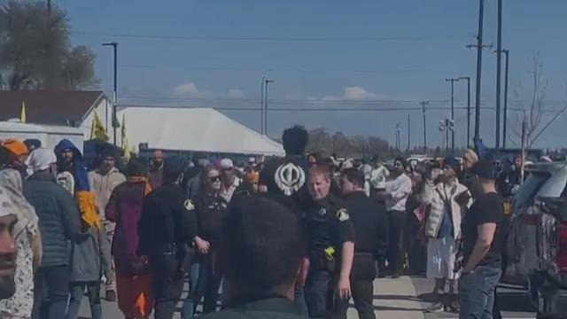 Shots-fired-in-the-Gurdwara