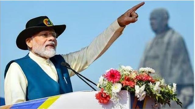 Prime-Minister-Modi-paid-tribute
