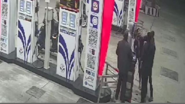The-incident-of-looting-thousand
