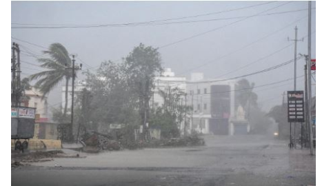 Cyclone-Heavy-Rain-Alert-In-6-St