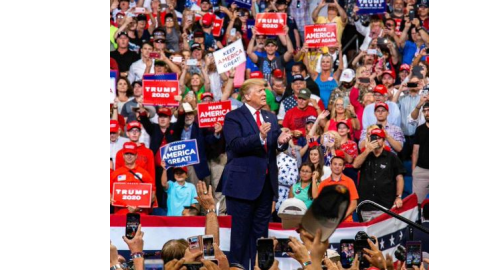 Trump-Gets-Praise-Even-Before-Hi