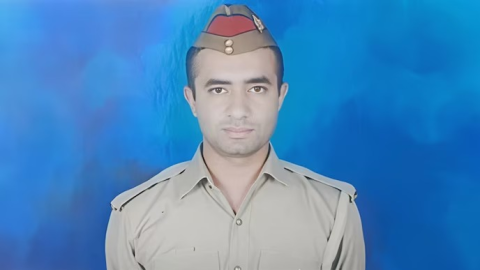 -Police-Attacked-While-Trying-To
