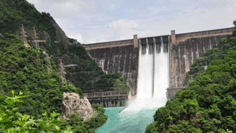 Bbmb-power-tussle-centre