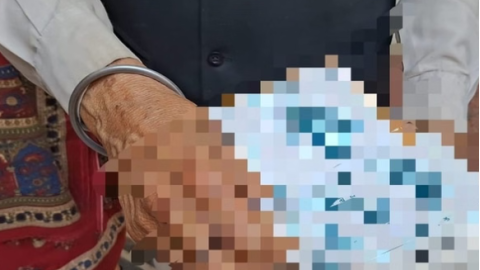 Gutka-sahib-desecrated